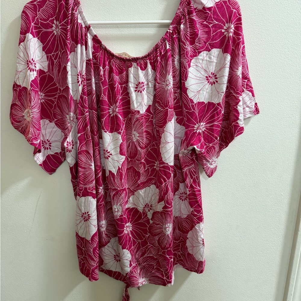 Kim & Cami Pink White Floral Blouse Knot Tie On Bottom Size M - Picture 2 of 3